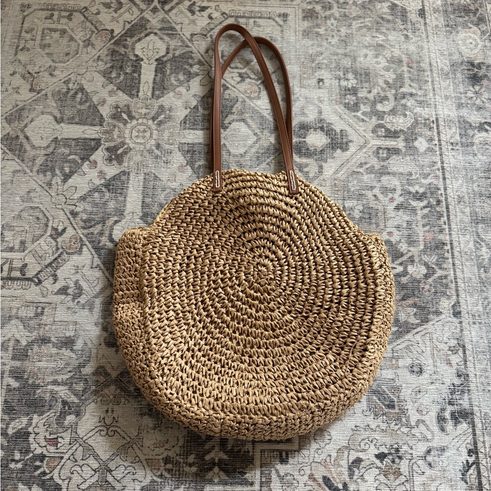 American Eagle Outfits Straw Round Bag